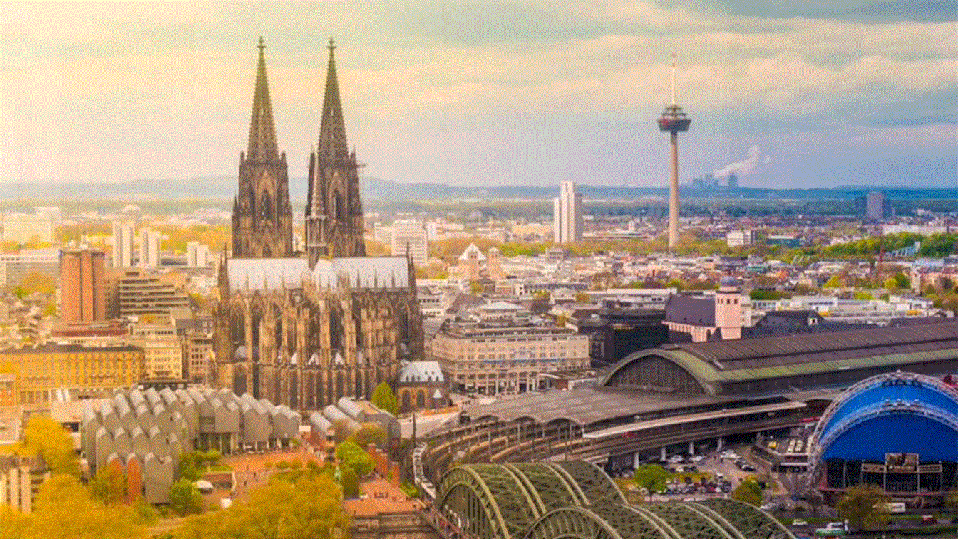 germany-cologne-skyline