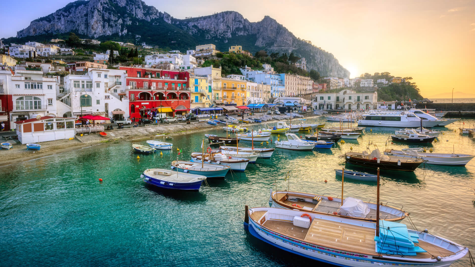 italy-capri-sea-boats