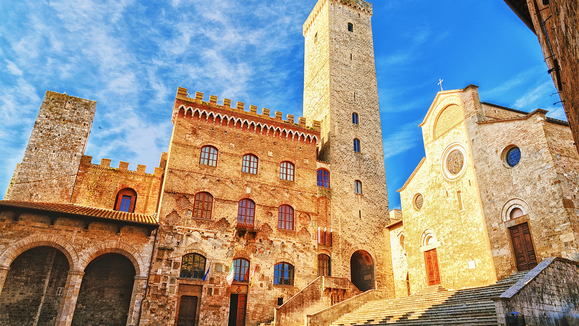 italy-tuscany-san-gimignano-piazza-duomo