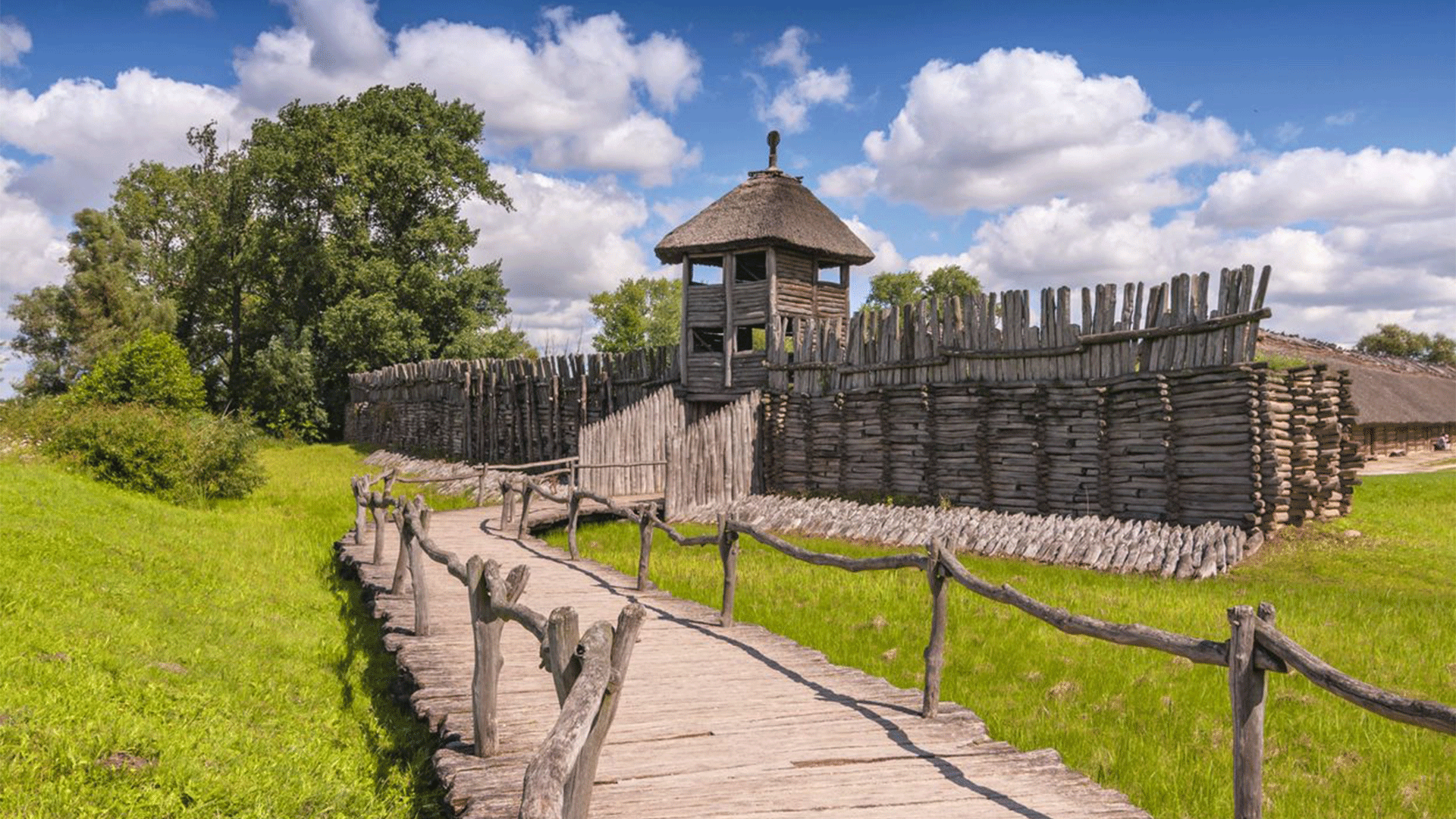 lusatian-culture-path-wood-construction