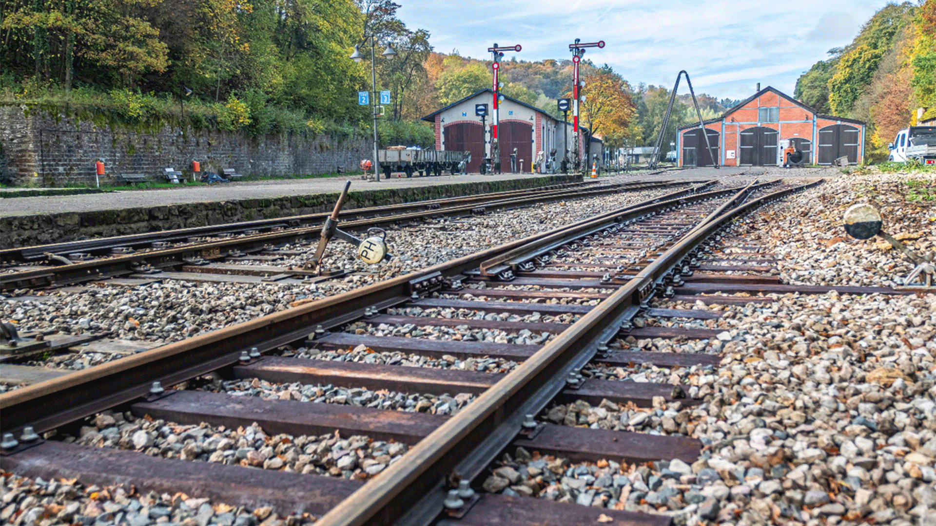 luxembourg-on-ancient-rail-tracks