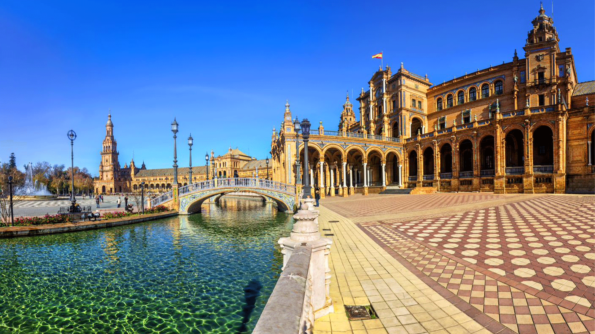 spain-sevilla-plaza-espana