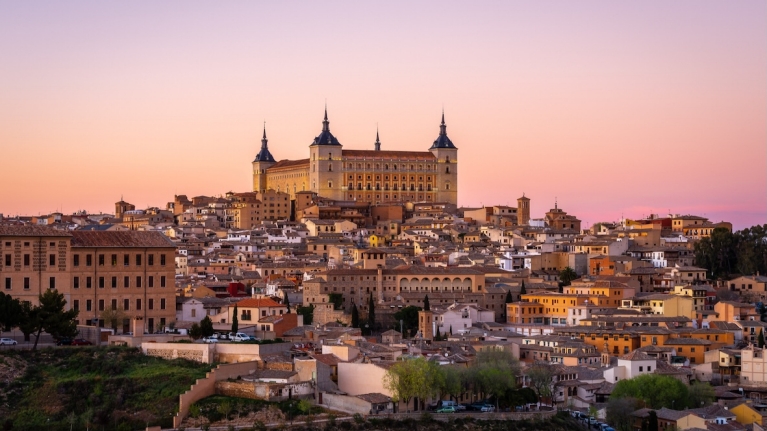 spain-toledo-alcazar-castle-panoramic-view