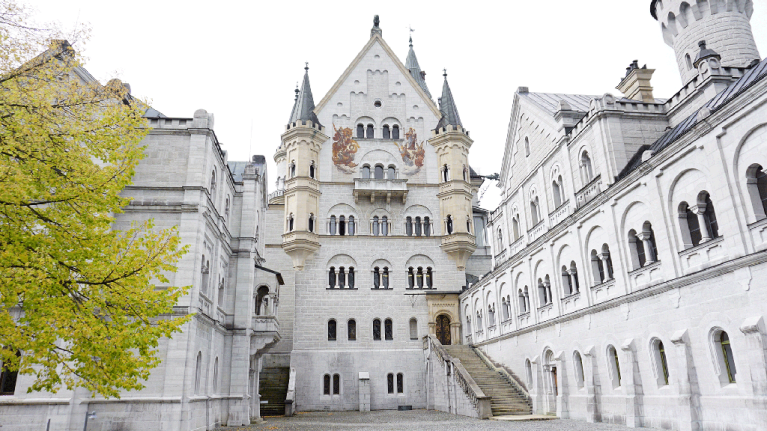 germany-bavaria-neuschwanstein-castle-square
