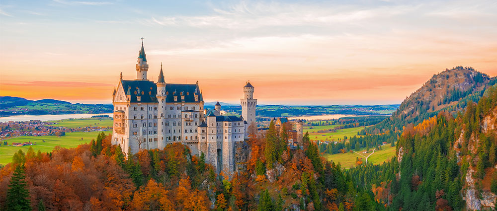 hostelworld-neuschwanstein-castle