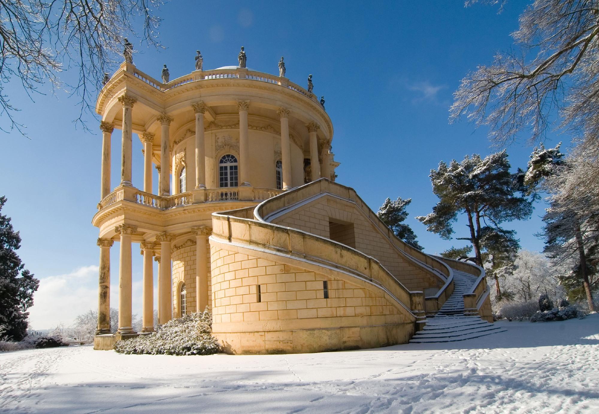 Il Palazzo Sanssouci con la neve a Potsdam
