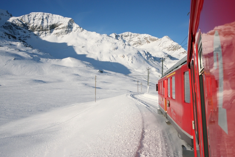 Bernina Express in inverno