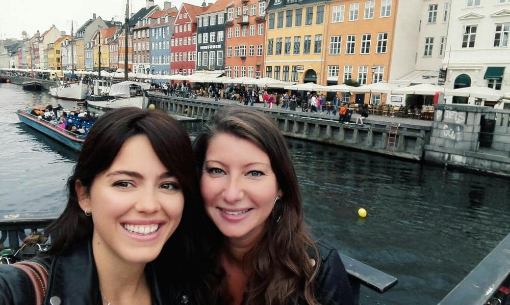 "Je kunt hele steden binnen de stad vinden in Kopenhagen. Zorg dat je het vrijdorp Christiania bezoekt!"