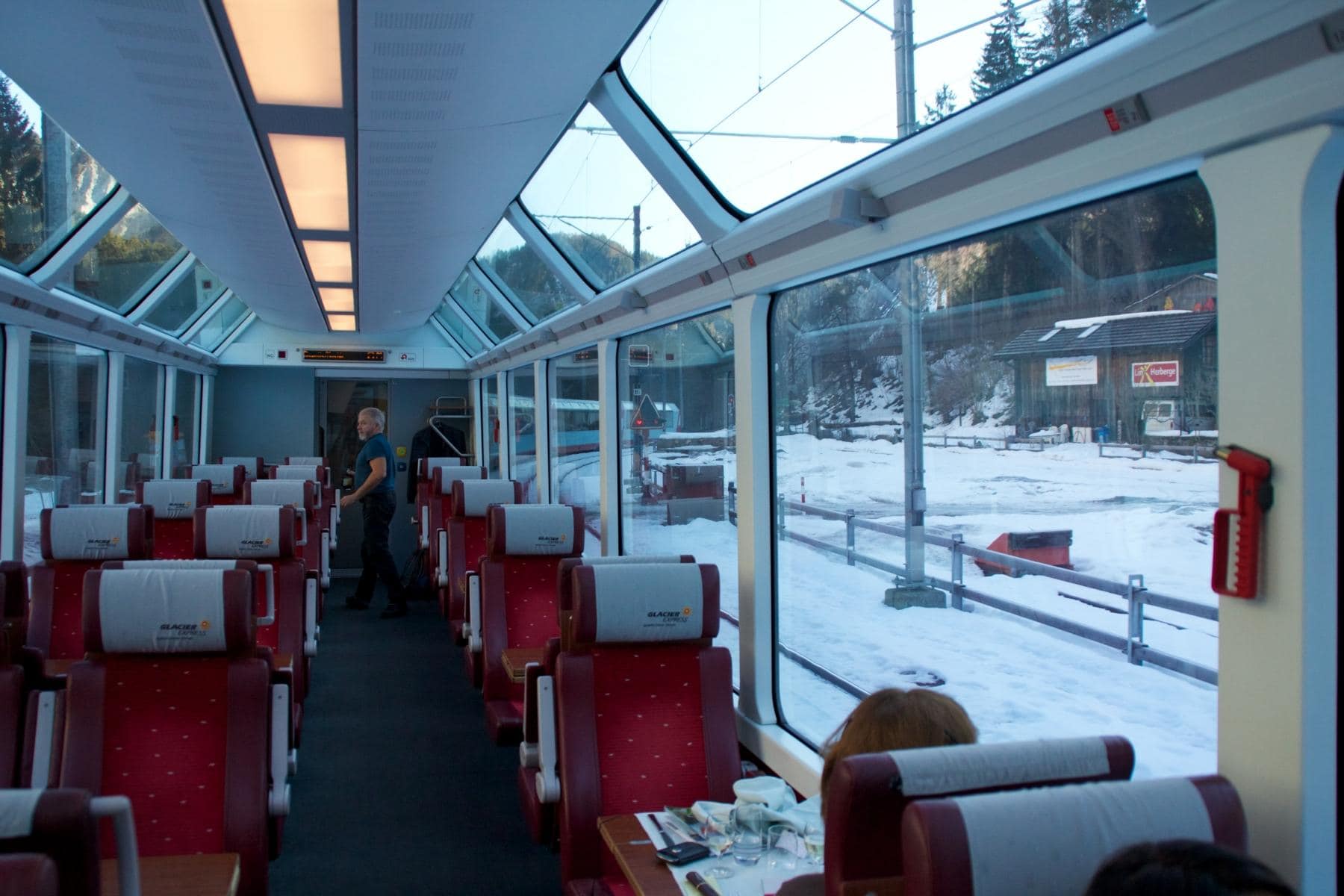 Fenêtres panoramiques du Glacier Express