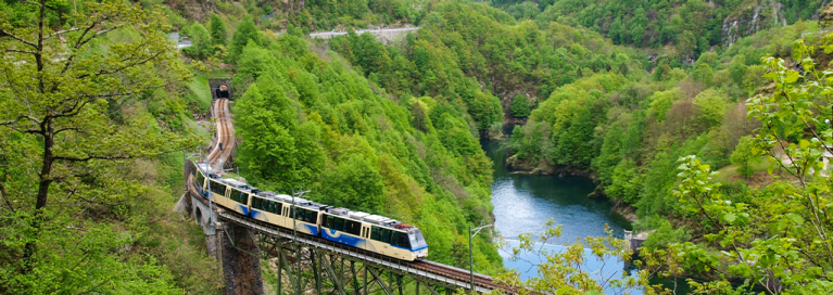 masthead-italy-centovalli-railway-river-view