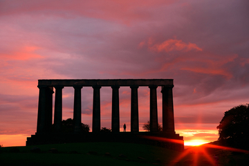 National Monument bei Sonnenuntergang