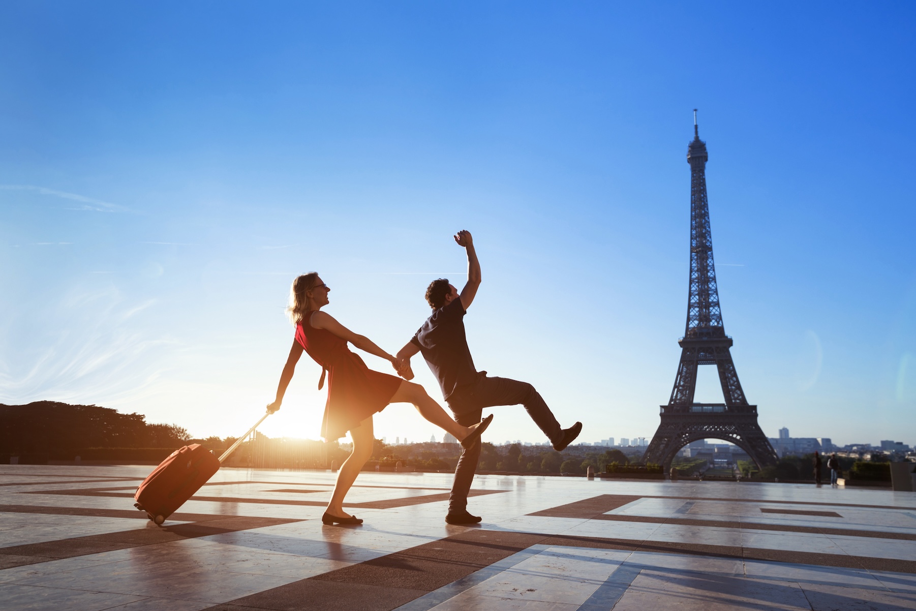 happy-travellers-paris