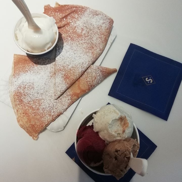 Crêpes met ijs in Frankrijk